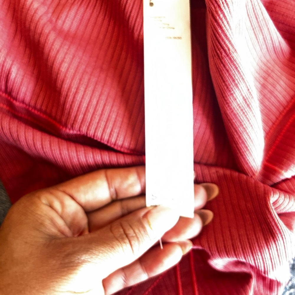 Fabletics Pink Ribbed Top - Picture 5 of 6
